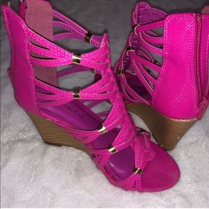 Wedges size 6.5
